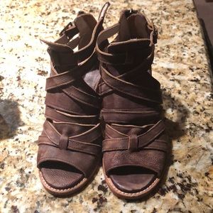 COPY - Freebird Claw Sandals